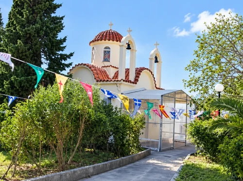 Πανηγυρίζει ο Ιερός Ναός του Αγίου Νικολάου του Χιοπολίτη στις Καρυές