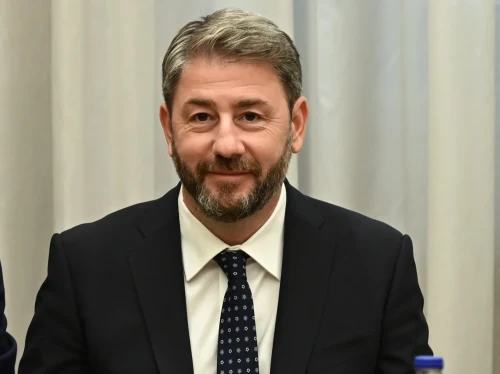 ΠΑΣΟΚ: Μειωμένος ΦΠΑ στα νησιά και ενίσχυση στους αλιείς