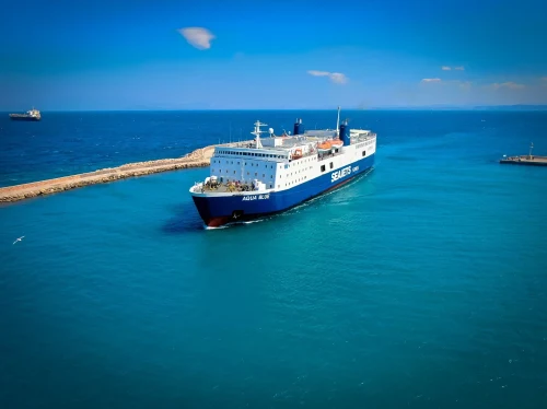 Νέα παρέμβαση για τη γραμμή Χίος – Βόλος πριν χαθεί και η επόμενη σεζόν