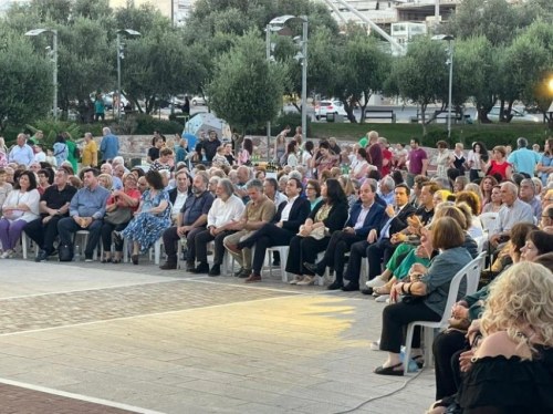Άρωμα Χίου στο Χαϊδάρι με τη γιορτή μαστίχας