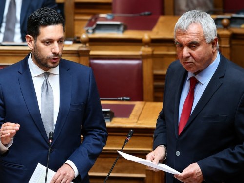 Η Χίος χωρίς λεωφορεία και η Κυβέρνηση χωρίς απαντήσεις