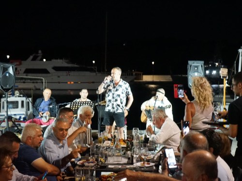 Καρδάμυλα: 900 ευρώ αγάπης για τα παιδιά του ΚΔΑΠ