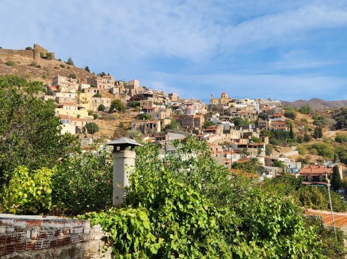 Η Χίος των συνεντεύξεων και η Χίος της πραγματικότητας