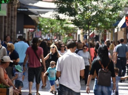 Συναγερμός για το ωράριο των εμποροϋπαλλήλων στη Χίο
