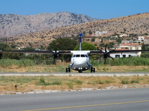 Νέος πονοκέφαλος στις πτήσεις Χίου – Έρχονται καθυστερήσεις και πιθανές περικοπές και ακυρώσεις