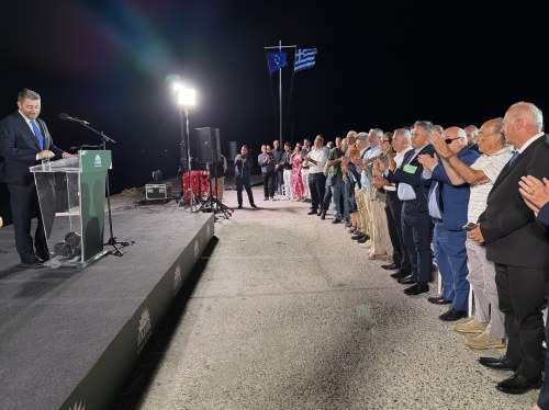 Το ΠΑΣΟΚ δίνει λόγο στους νησιώτες