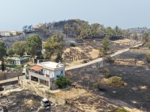 Χίος: 509.643 ευρώ σε 59 επιχειρήσεις για τις πυρκαγιές του 2025