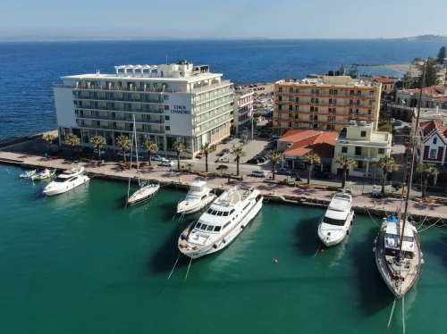 Σκηνικό Covid στα ξενοδοχεία της Χίου λόγω συγκοινωνιακού αποκλεισμού