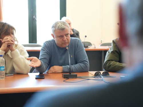 "Να δώσει απαντήσεις και να παραιτηθεί από τη θέση της η κα. Γαλάνη"