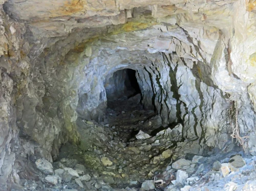 Η αποκάλυψη Αϊβαλιώτη που βάζει οριστικό τέλος στις εξορύξεις αντιμονίου στη Βόρεια Χίο