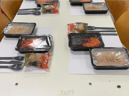 Ξεκίνησε η διανομή 2.106 σχολικών γευμάτων σε 27 δημοτικά σχολεία της Χίου