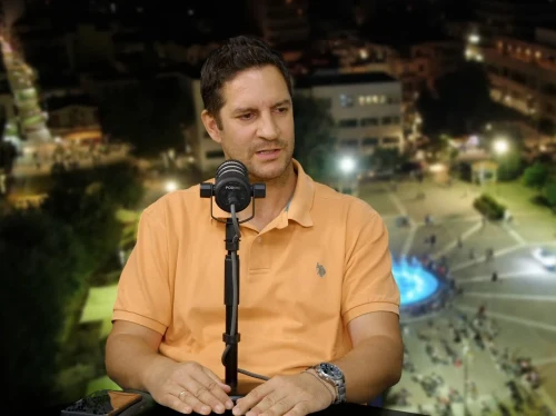 Σήμερα στις 19:00 ο Γιώργος Πάσσας στο «Δύο στις 7»
