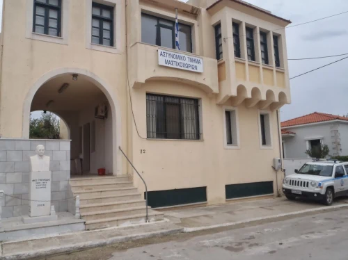 Σύλληψη αλλοδαπού στο Πυργί για εκκρεμή καταδικαστική απόφαση