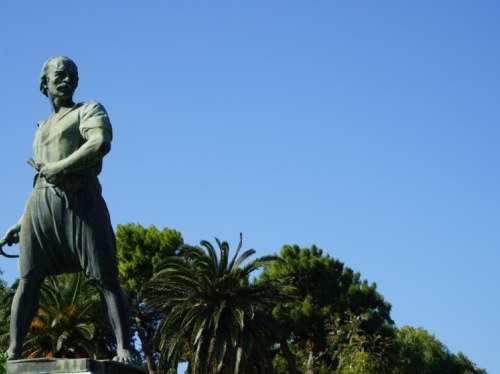 Μετά τα εγκαίνια έρχεται συντήρηση για τον ανδριάντα του Κωνσταντίνου Κανάρη