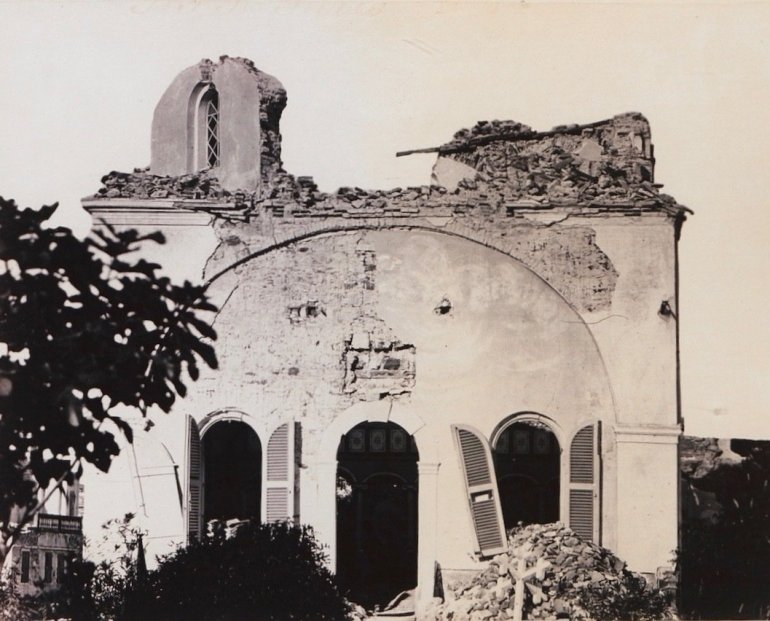 Ο ιστορικός ιερός ναός της Αγίας Κυριακής (του Εξ’ Απορρήτων Μαυροκορδάτου) του κτήματος Χωρέμη.
